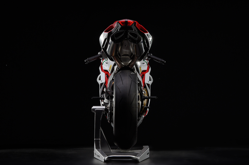Illustration for article titled Limited-Edition MV Agusta F4 RC Superbike Lands With 212-HP, AMG Livery
